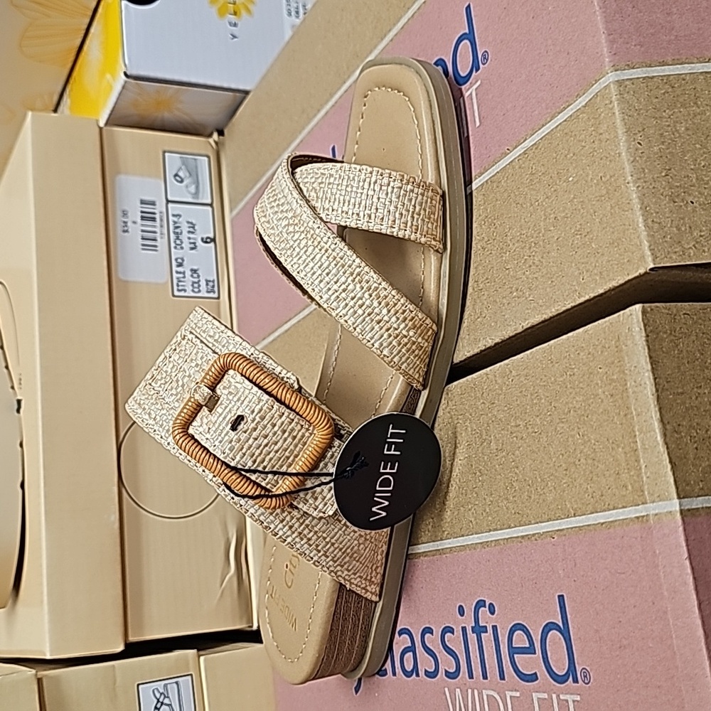 Low Heel Natural Raffia Sandal